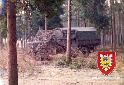 1975 01 Ausbildung Gelaende 03