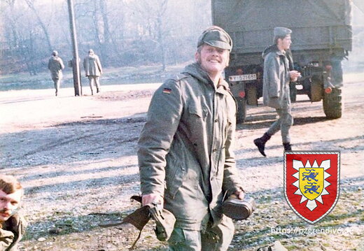 1975 01 Ausbildung Gelaende 19