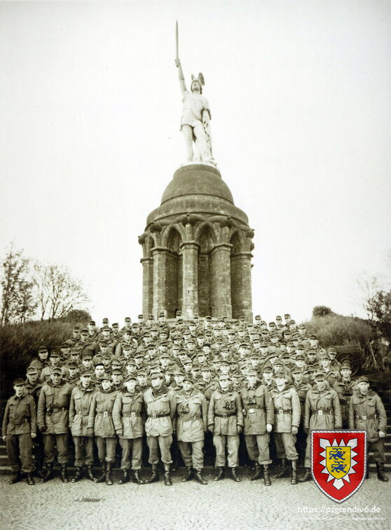 4 162 beim Hermannsdenkmal