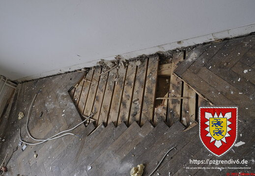 2011-Abriss Stabsgebaude Glinde (17)