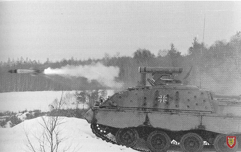 Jagdpanzer beim Schuss in Bergen