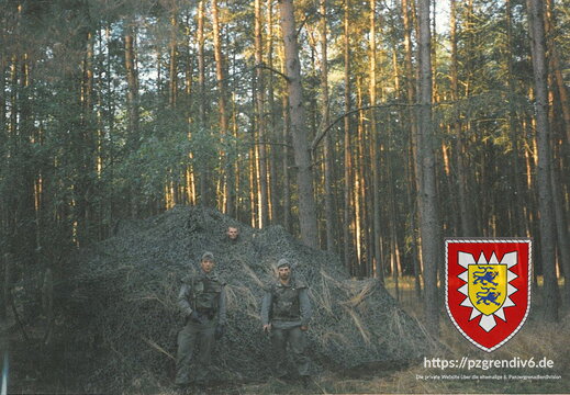 Untergezogene Gruppe mit SPz Marder (2)