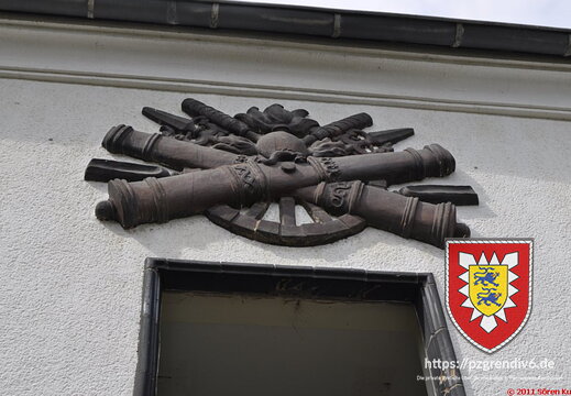2011-Abriss Stabsgebaude Glinde (12)