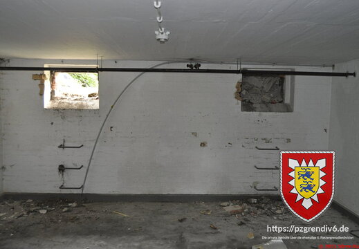 2011-Abriss Stabsgebaude Glinde (10)