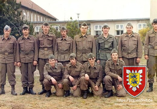 1974 04 Grundausbildung Ploen 02