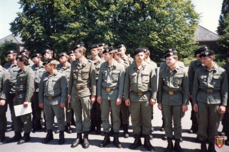 1989 - Goltz-Kaserne - Btl-Appell nach der TUP C - Auszeichnung durch den BtlKdr (2)