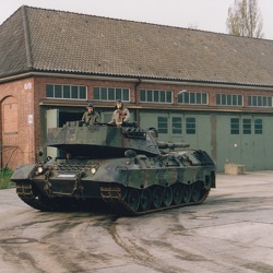1992-05-12 - Letzte-Leoparden-verlassen-die-Kaserne