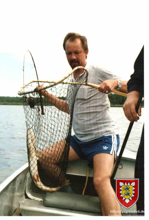 12 Shilo Caddy Lake