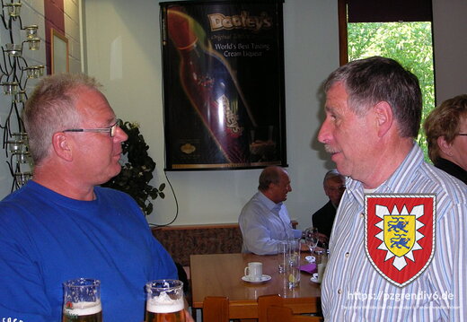 2011 - ehemaligentreffen (37)