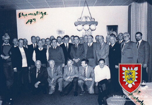 Bw0014-1 Treffen mit ehemal  Uffz-DstGraden 1985