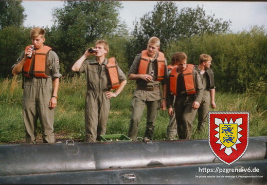 1989 - Paddeltour der 1 Kompanie 12