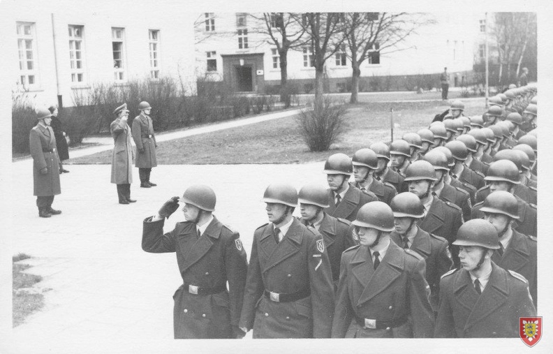 1964 - Vorbeimarsch an BG Johannes in Luebeck