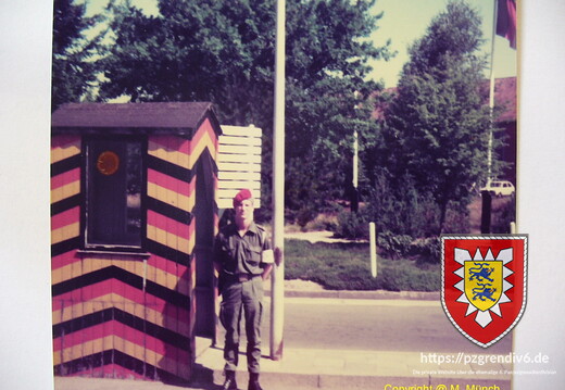 Aug 1982-10