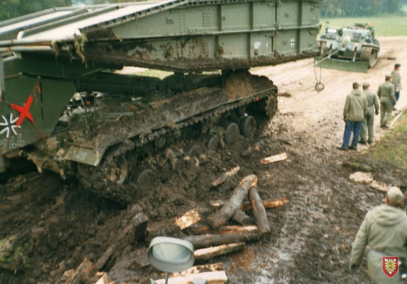 1988-11 - Breite Kette - Gut Blumendorf - Bergung eines BPz PzPiKp 170 durch das PzBtl 174 InstZg aus dem Moor (8)
