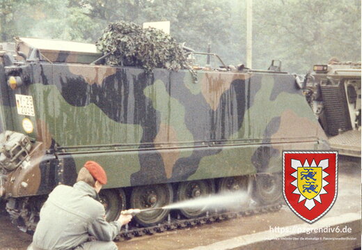 Panzer waschen