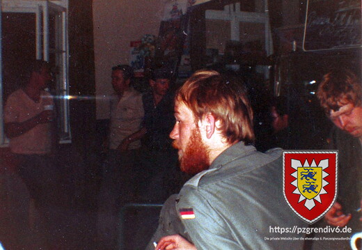 In der Kantine beim Schießen
