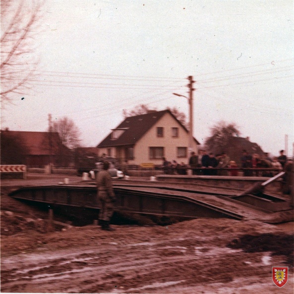 1972 - Sahms - Übungseinsatz M48 Brückenleger an der Steinau in Sahms (8)