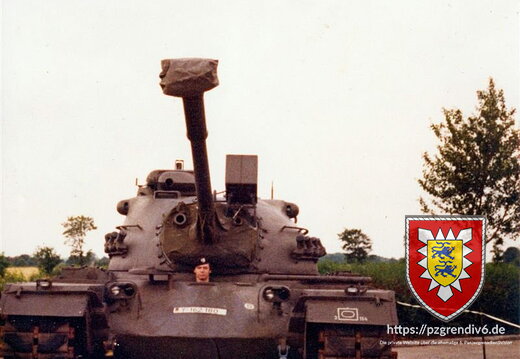 01 - 90 und 105 mm Kanone M48