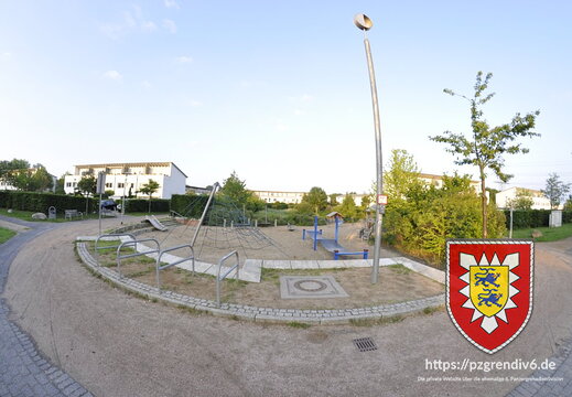 Bei Halle 80 (3)