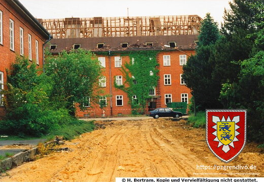 1998-06-09 BK Block eingang1