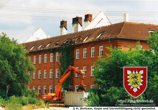 1998-06-18 BK Block Eingang 1