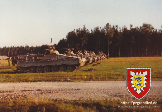 20111225-UA Lehrgang Juli-September 1980 2173 Sennelager  6 SPz Marder in Reih und Glied