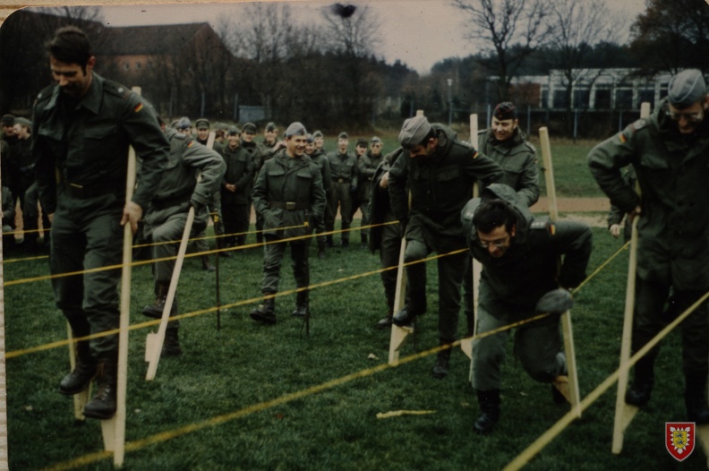 1975 - Offiziersmannschaft beim 2-Mattenwettbewerb (5)