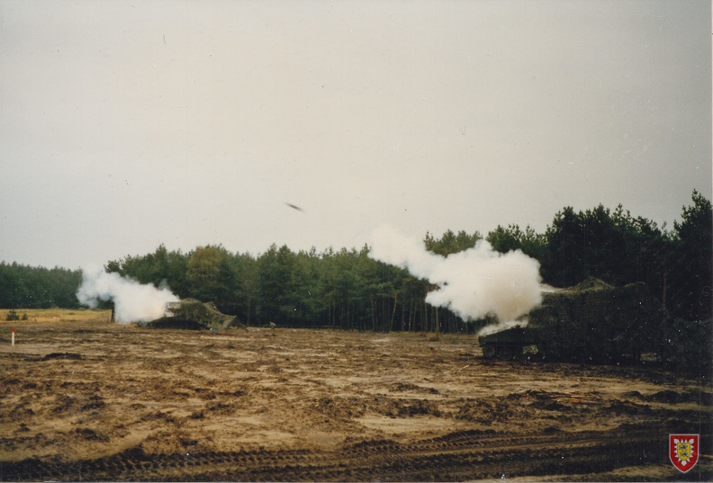 1985-10 Munster 02 M109 beim scharfen Schuss