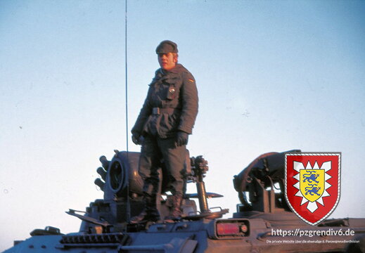 1977-02 - Sennelager 046