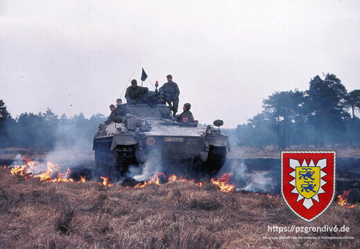1977-02 - Sennelager 057