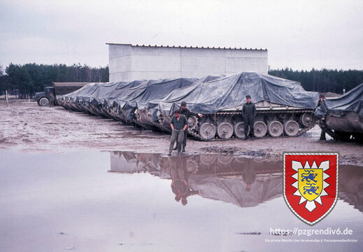 1977-02 - Sennelager 059