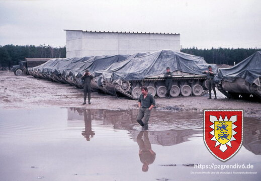 1977-02 - Sennelager 060