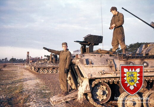 1977-02 - Sennelager 062