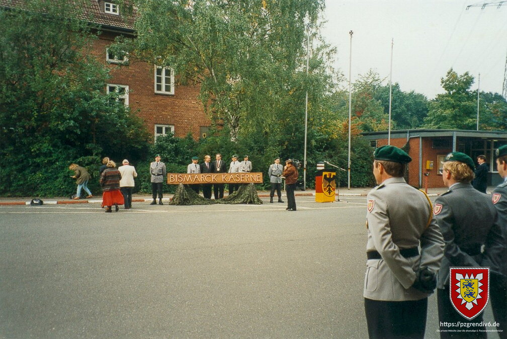1994-12-11 Übergabe Kaserne 001