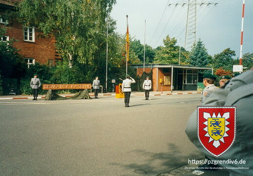 1994-12-11 Übergabe Kaserne 004