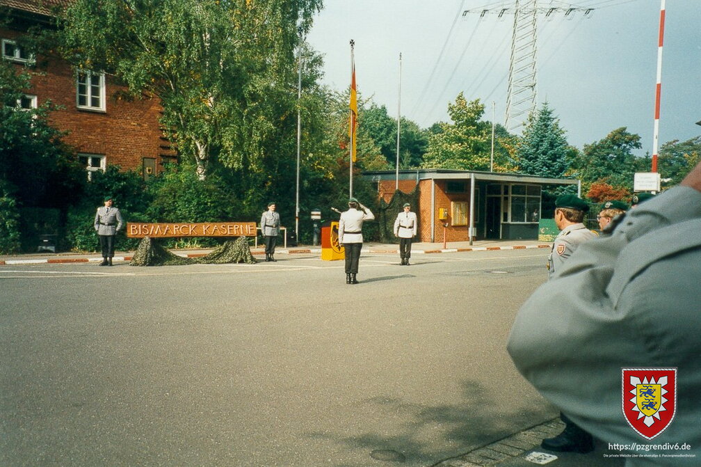 1994-12-11 Übergabe Kaserne 004
