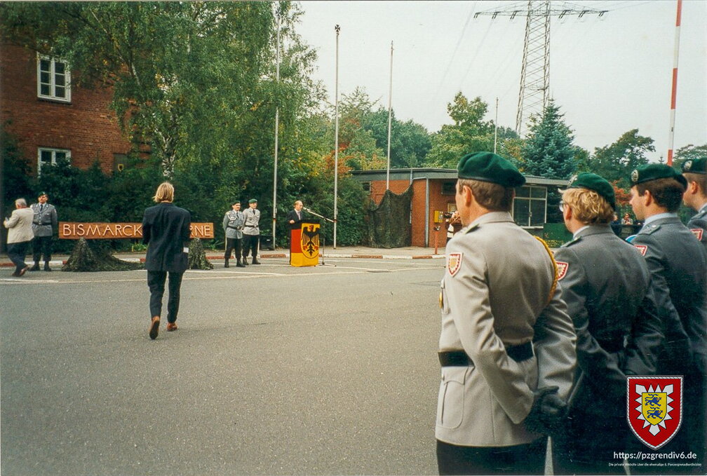 1994-12-11 Übergabe Kaserne 010