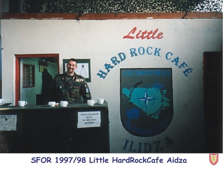 Little Hard Rock Cafe Aidza 1.jpg