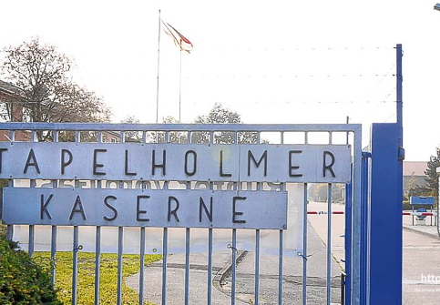 003 3 -Kaserne-Seeth-UEbergangs-Erstaufnahmelager-