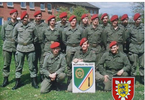 075 27 Nsch Ausb KpGruppenfoto