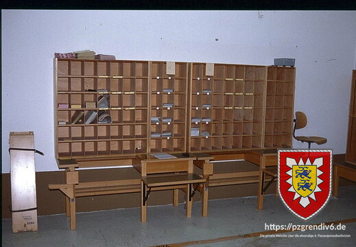 131-3  Sortierschrank
