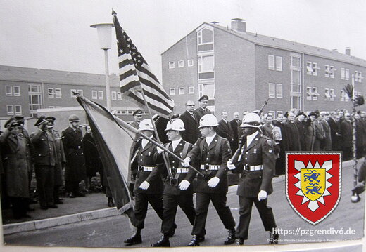 024 - 23 Fahnenabordnung mit Billy