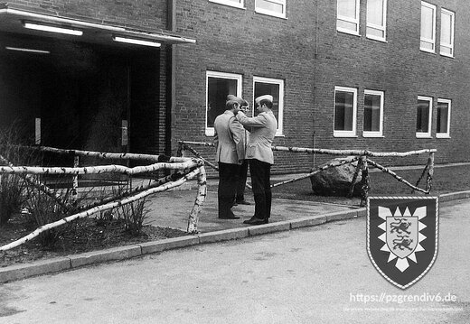 128 - 125 Beförderung vorm Block