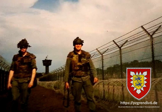 183 - 178-1 Wachgang für Begleit Soldaten am SAS