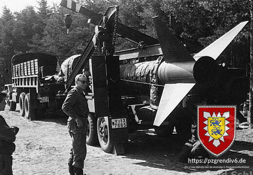 028 Raketenmontage im BSR