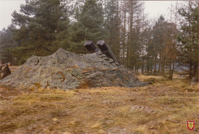 1988 - TrÜbPl Munster - Bauen von Feuerstellungen (19)