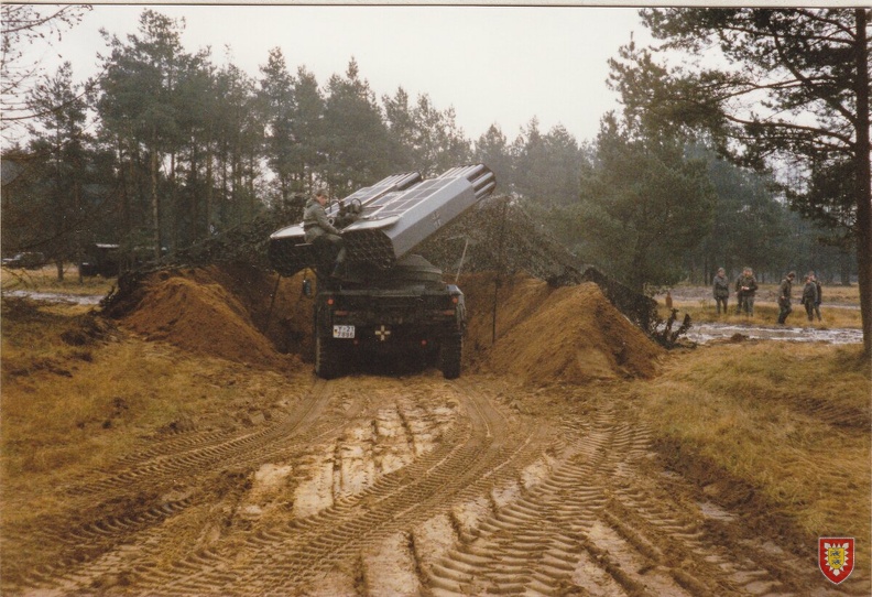 1988 - TrÜbPl Munster - Bauen von Feuerstellungen (13)