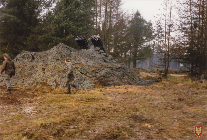 1988 - TrÜbPl Munster - Bauen von Feuerstellungen (12)