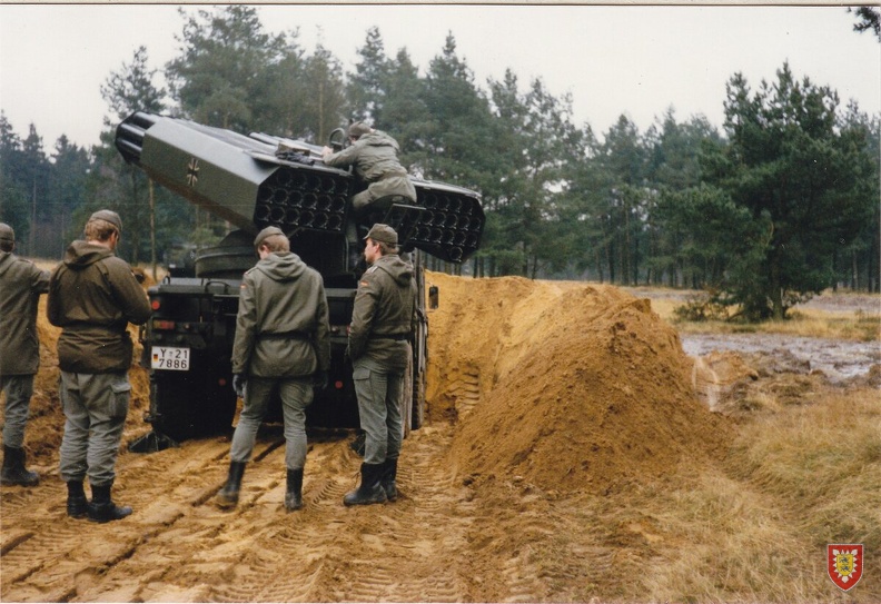 1988 - TrÜbPl Munster - Bauen von Feuerstellungen (7)