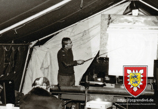 1983-03-21-30 - Besuch der Nebelwerfer in Munster